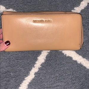 Tan Michael Kors wallet